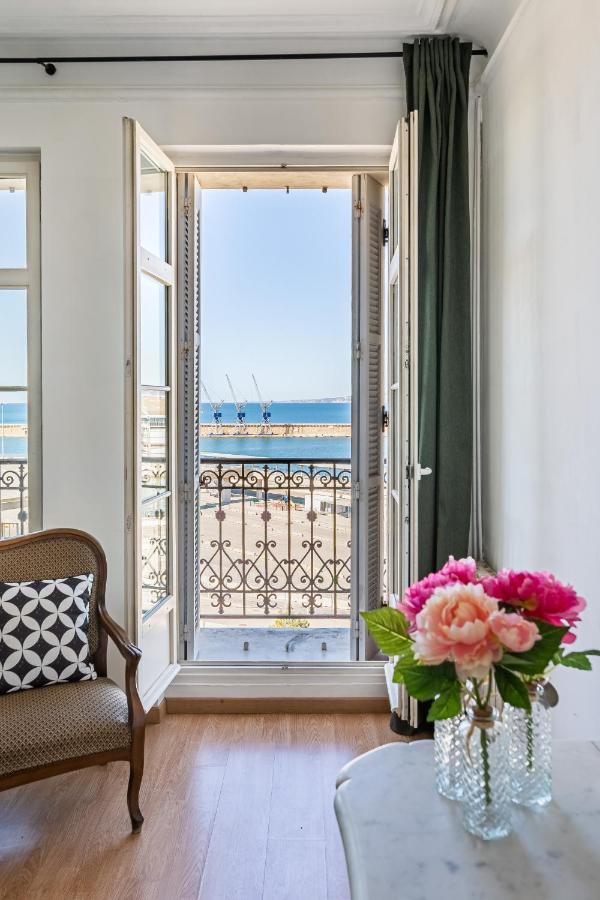 T2 Vue Mer Au Pied De La Major مارسيليا المظهر الخارجي الصورة